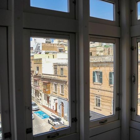 Lovely Apartment Close To The Sea Gzira Exteriör bild